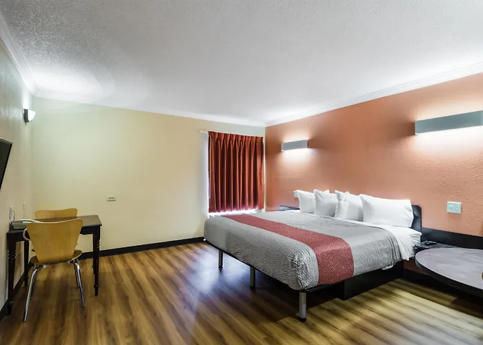 6-libertyville, Il 4* Libertyville