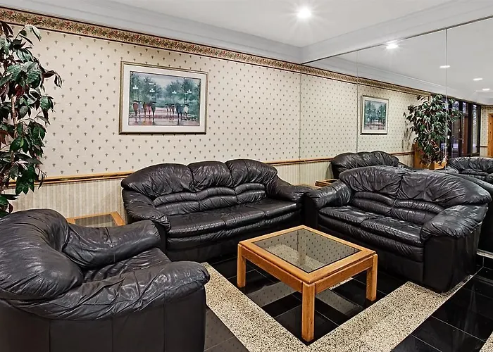 6-libertyville, Il 4* Libertyville